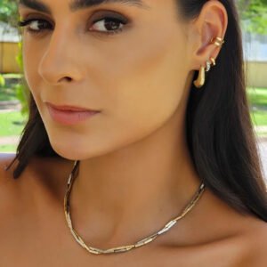 BRINCO MEIA ARGOLA LIXADO BANHADO A OURO